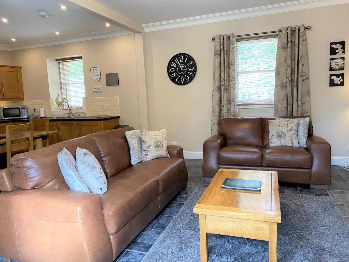 Cherry Blossom Cottage Cupar Luaran gambar